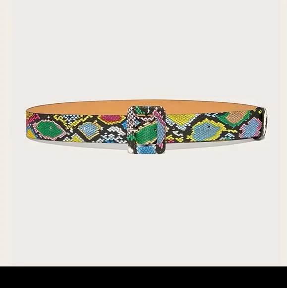 "SOLD"NWOT snakeskin BELT - Picture 2 of 6